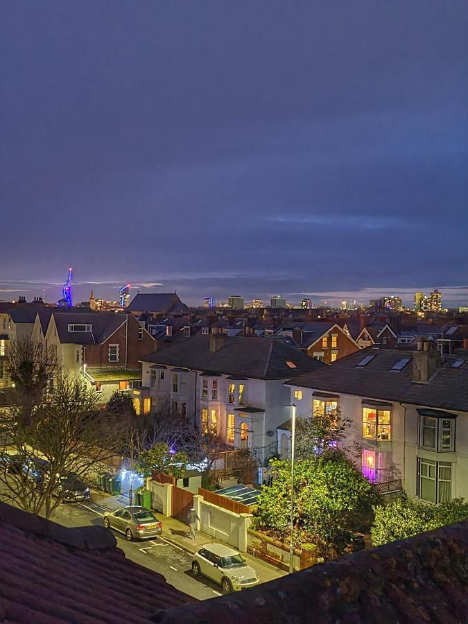 Southsea Royale James Bond 3 Bed Cool Penthouse, Seafront Parking Портсмут Екстер'єр фото